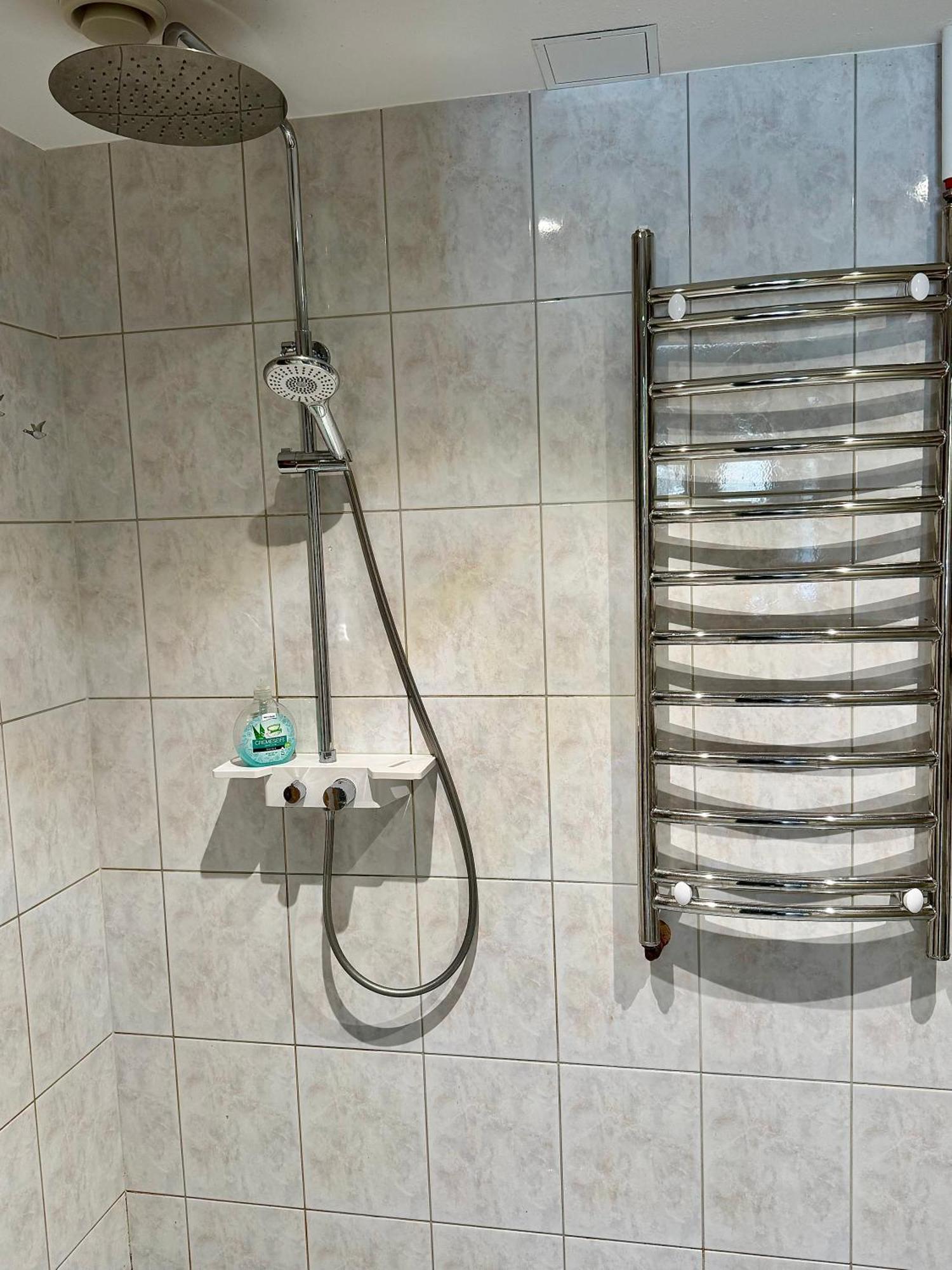 Kohtu Apartment Unique Куресааре Екстериор снимка